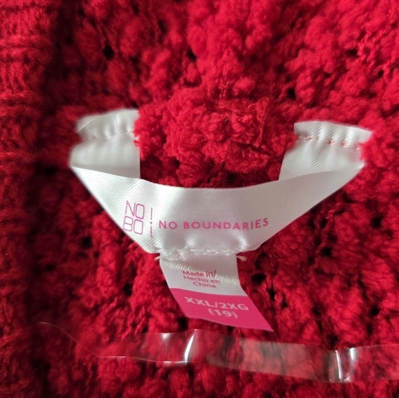 No Boundaries Sweater Women 2X Plus Red Textured Pullover Long Sleeve Hoodie New - Picture 9 of 11